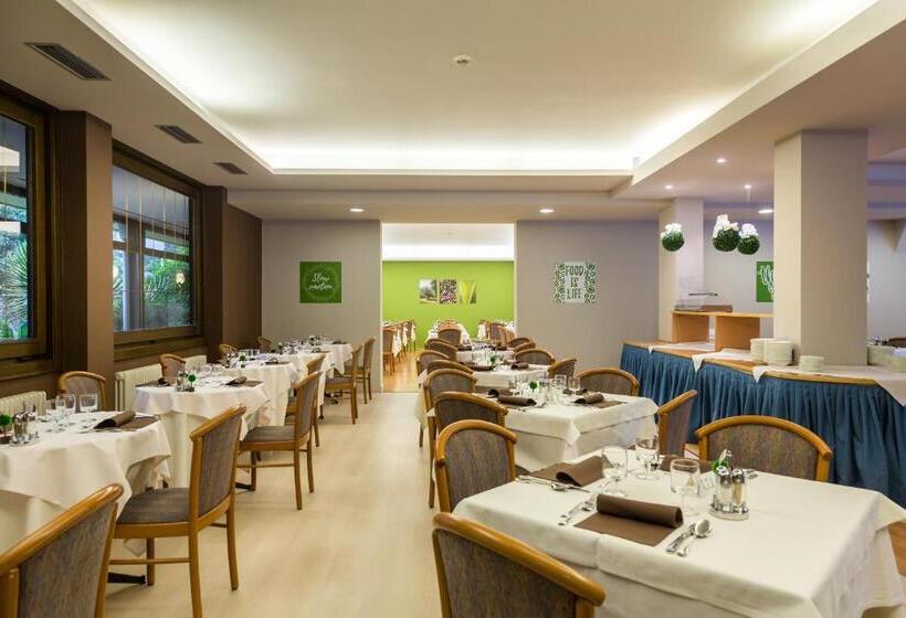 فندق Brione Green Resort