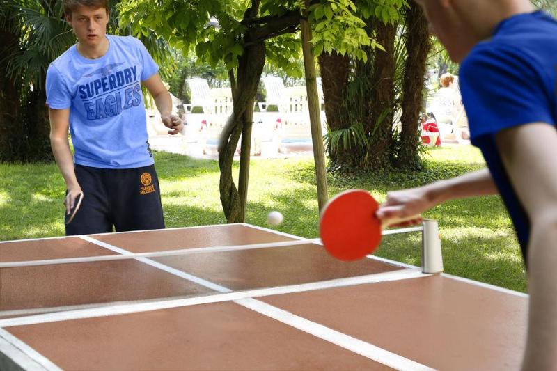 فندق Brione Green Resort