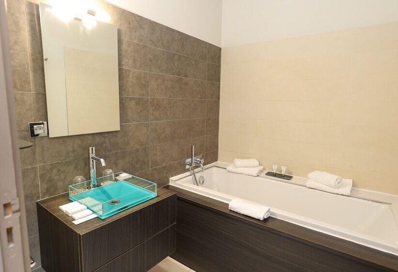 호텔 Chateau De Lacan