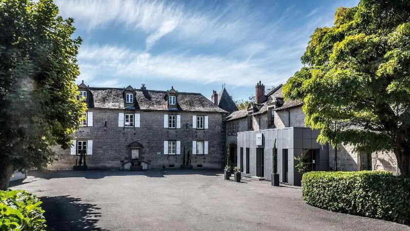Hotelli Chateau De Lacan