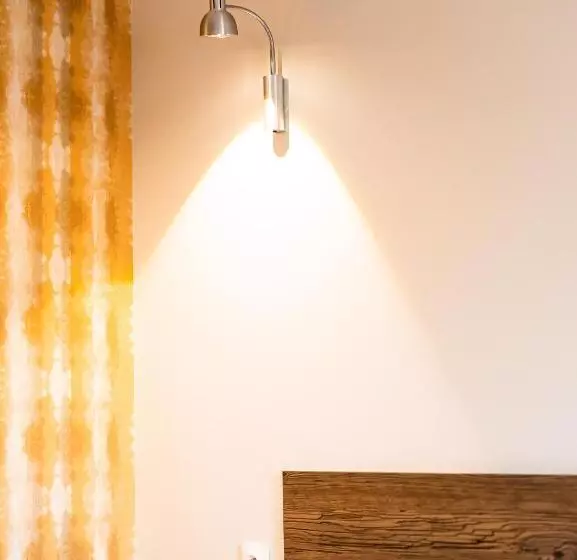 هتل Grand Cap Rooftop Pool