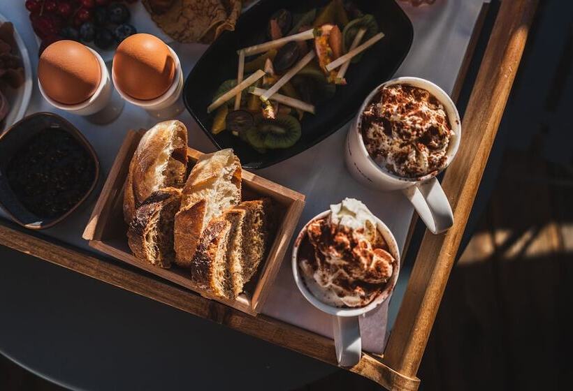 Отель Grand Hôtel & Spa Nuxe Serre Chevalier