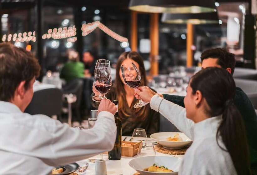 Отель Grand Hôtel & Spa Nuxe Serre Chevalier