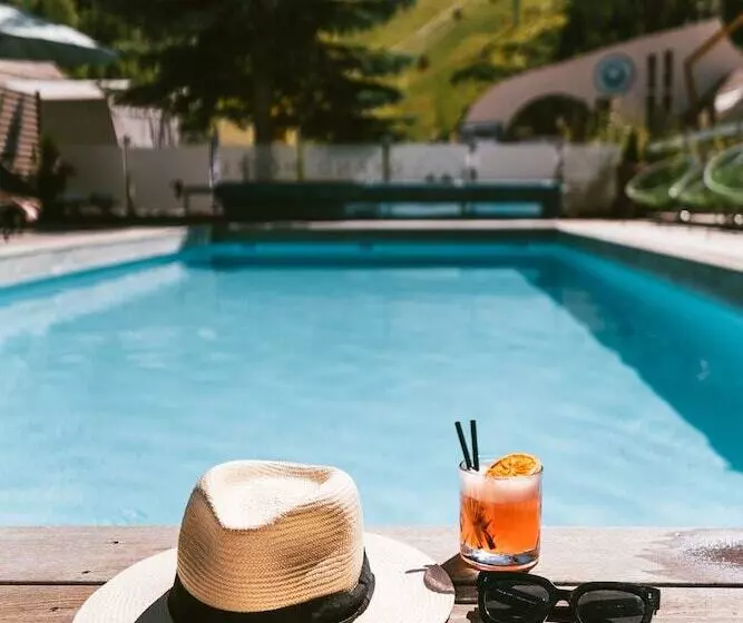 فندق Grand Hôtel & Spa Nuxe Serre Chevalier