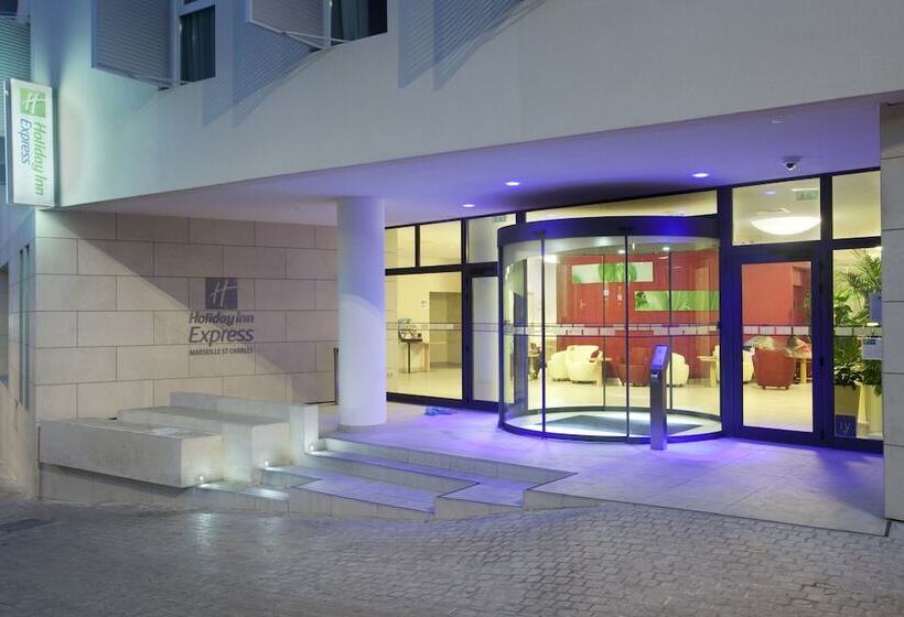 هتل Holiday Inn Express Marseille Saint Charles, An Ihg