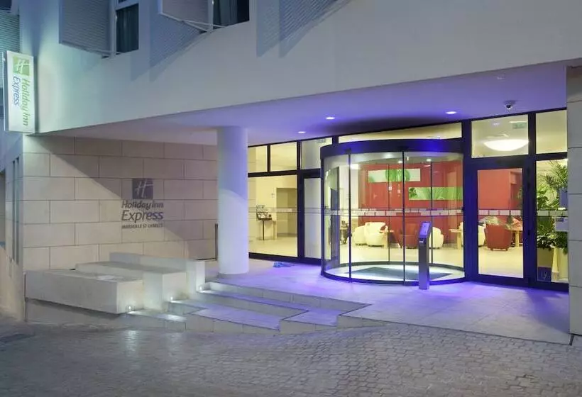 Hotel Holiday Inn Express Marseille Saint Charles, An Ihg