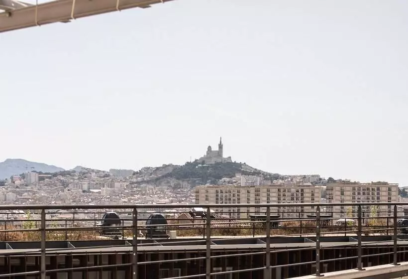 Hotel Holiday Inn Express Marseille Saint Charles, An Ihg