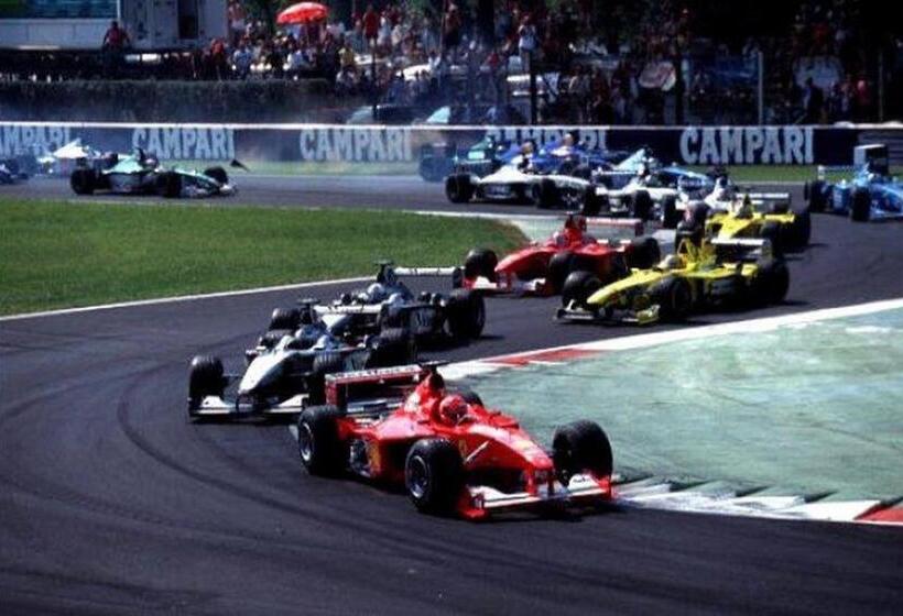 בית מלון כפרי Holiday Inn Milan Nord Zara, An Ihg