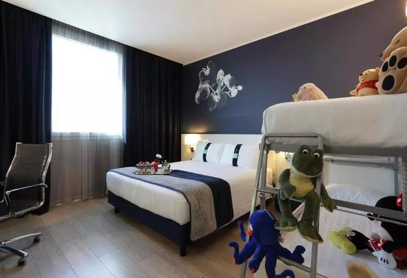Отель Holiday Inn Milan Nord Zara, An Ihg