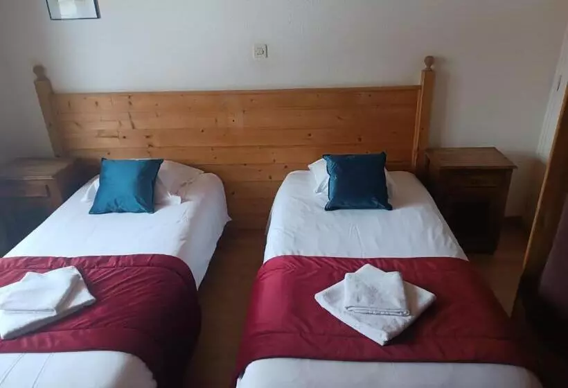 Hotell Hôtel De L Impossible