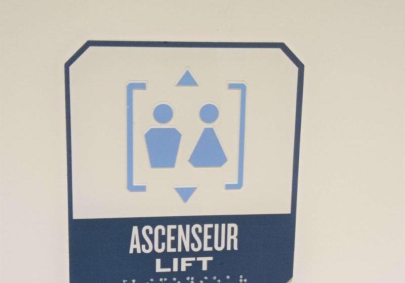 فندق Kyriad Crepy En Valois