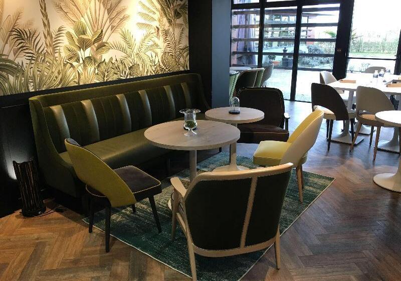 فندق Kyriad Crepy En Valois