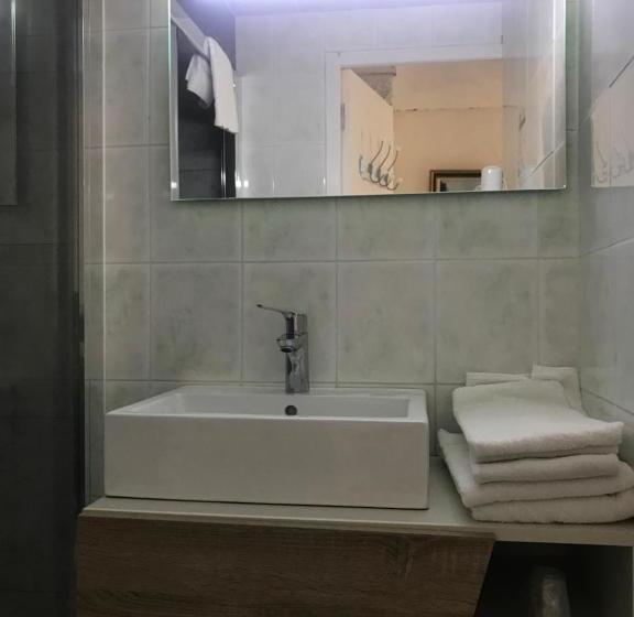 فندق Le Prieuré