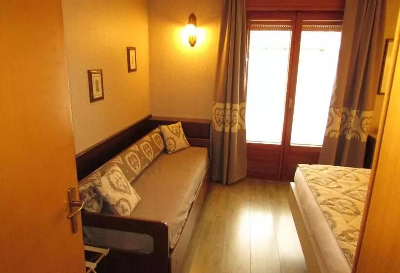 Отель Meublè Meridiana