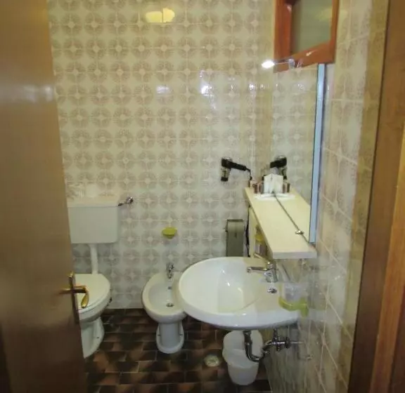 Отель Meublè Meridiana