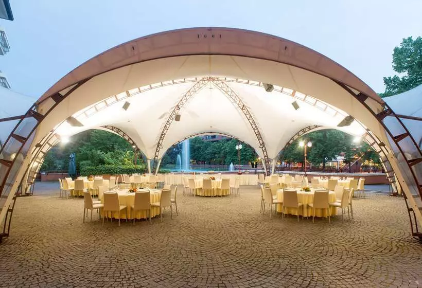 호텔 NH Milano 2 Residence