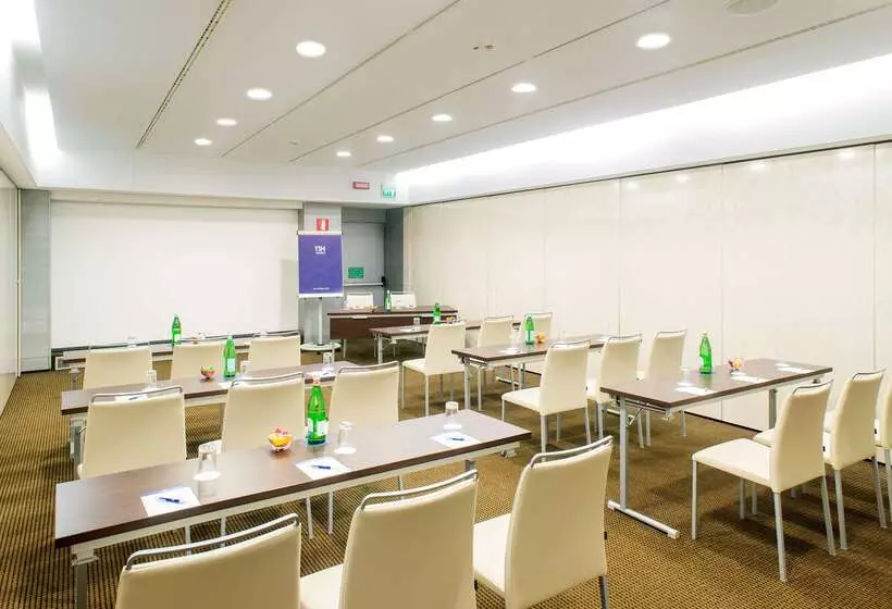 호텔 NH Milano 2 Residence