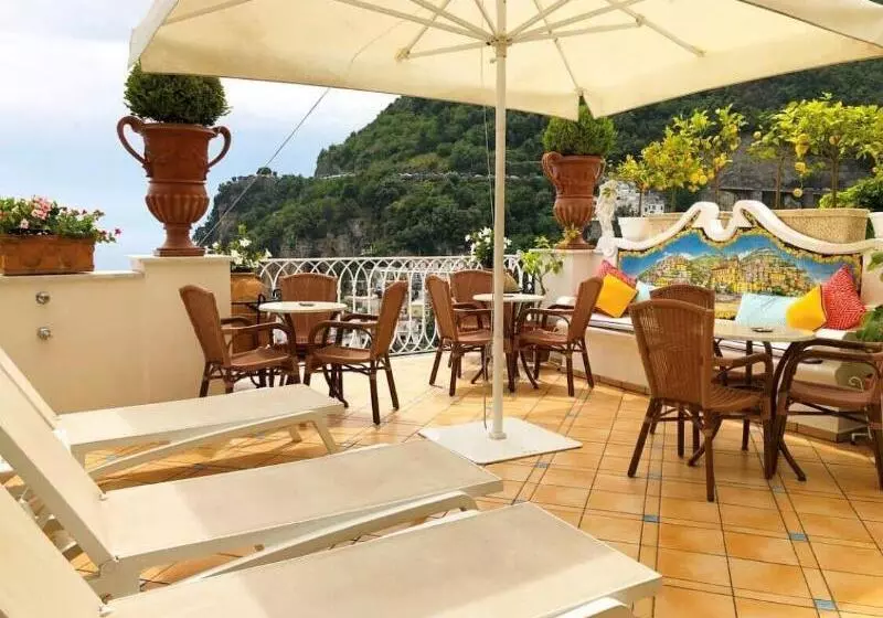 호텔 Palazzo Marzoli Charme Resort Small Luxury