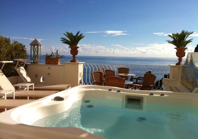 호텔 Palazzo Marzoli Charme Resort  Small Luxury