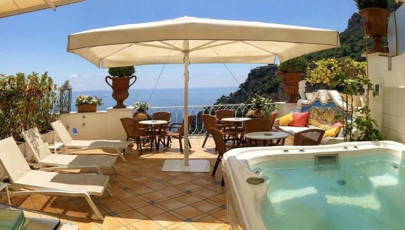 호텔 Palazzo Marzoli Charme Resort  Small Luxury