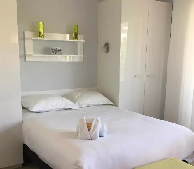 ホテル Arthur Properties Bel Air