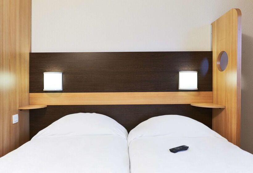 فندق Première Classe Paris Ouest Gennevilliers