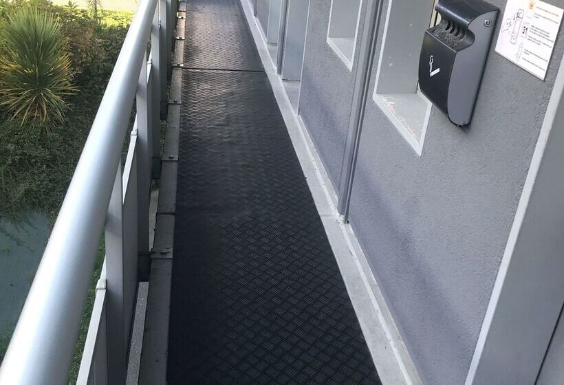 ホテル Premiere Classe Saint Malo St Jouan Des Guerets