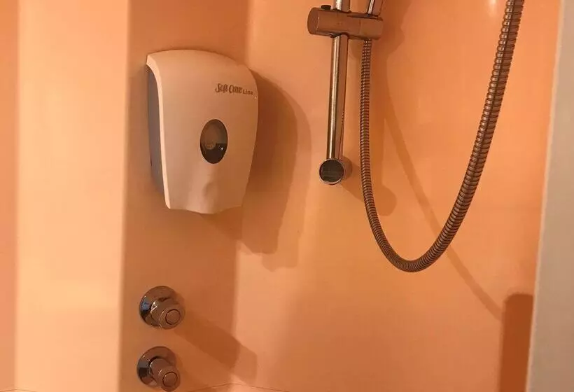 Отель Premiere Classe Saint Malo St Jouan Des Guerets