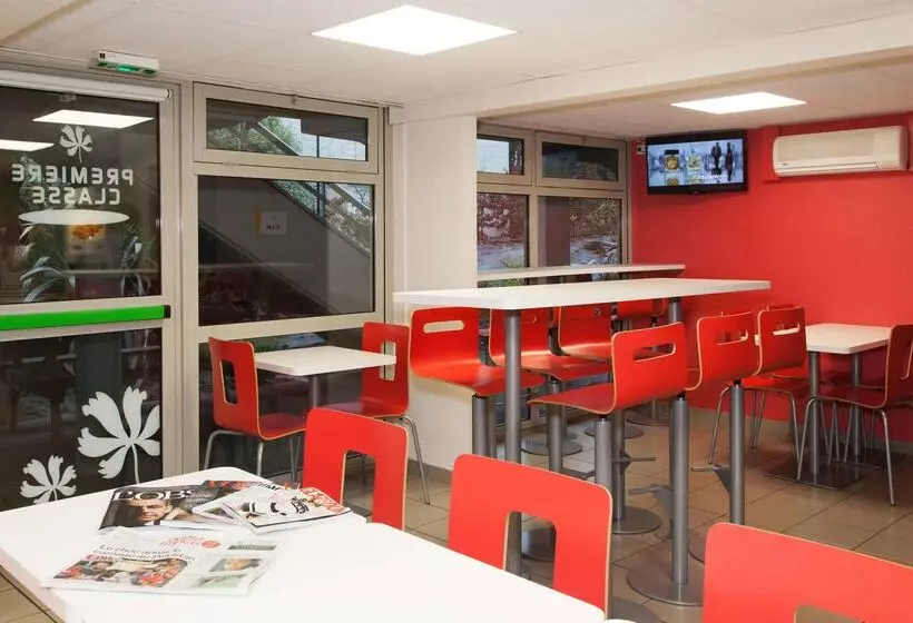 Отель Premiere Classe Saint Malo St Jouan Des Guerets