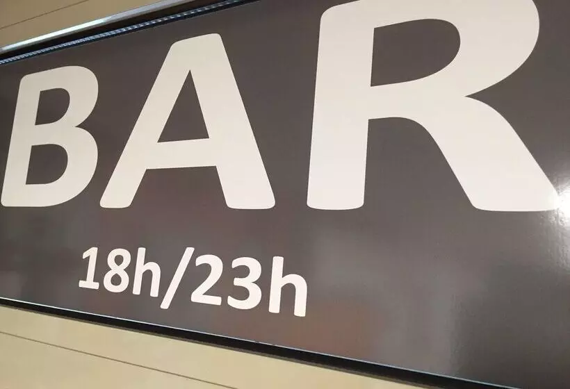 Отель Premiere Classe Saint Malo St Jouan Des Guerets