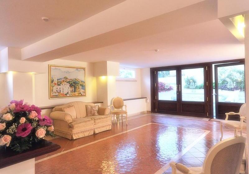 فندق Villa Fraulo