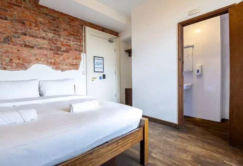 Hostel Palmers Lodge Swiss Cottage