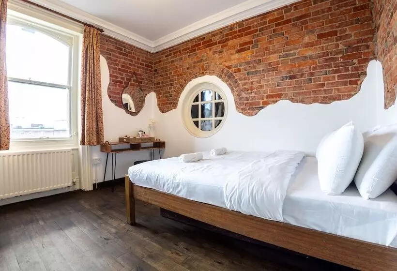 Hostel Palmers Lodge Swiss Cottage