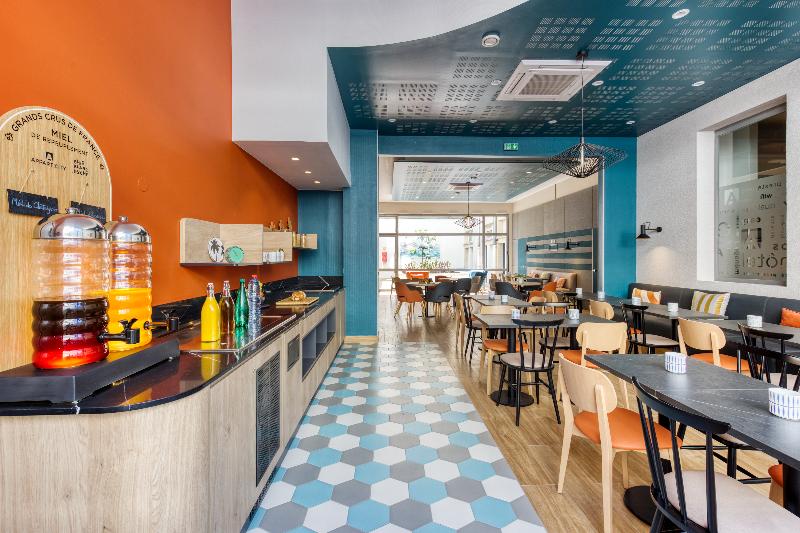 Appart City Confort Paris Clichy  Mairie