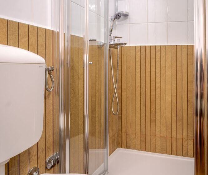 Beach Hotel Božikovina 2