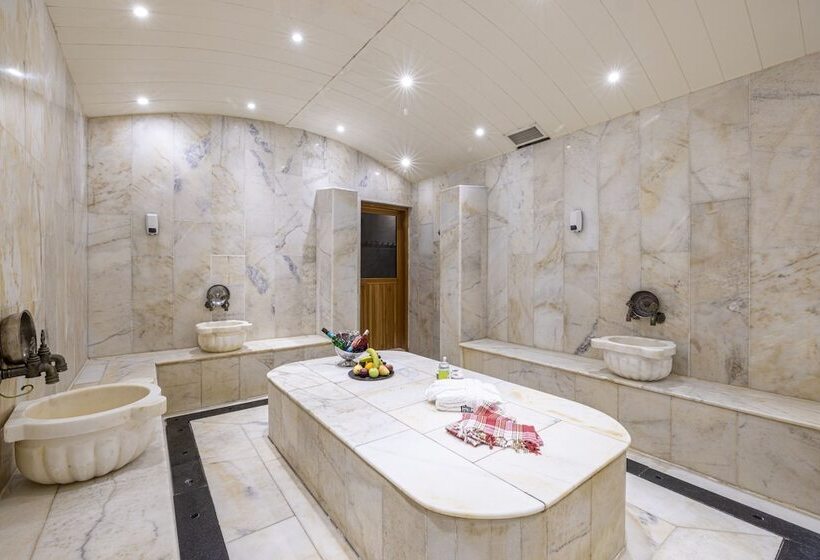 Grand Pasha Lefkosa Hotel & Casino