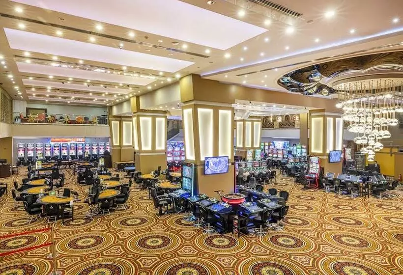 Grand Pasha Lefkosa Hotel & Casino
