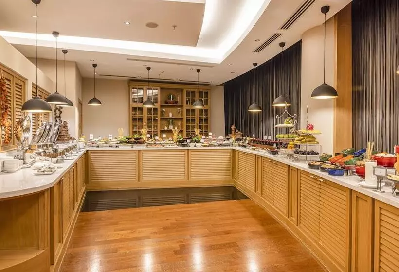 Grand Pasha Lefkosa Hotel & Casino