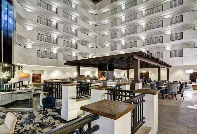 Отель Embassy Suites By Hilton Orlando Downtown