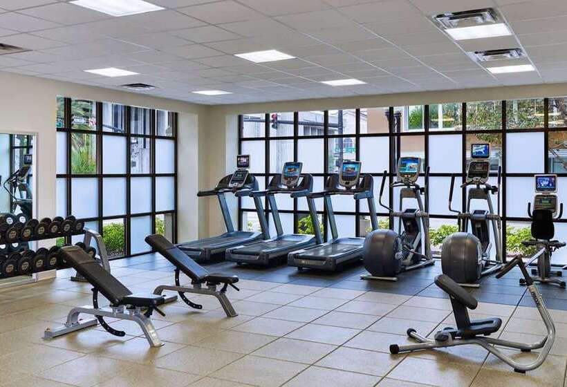 هتل Embassy Suites By Hilton Orlando Downtown