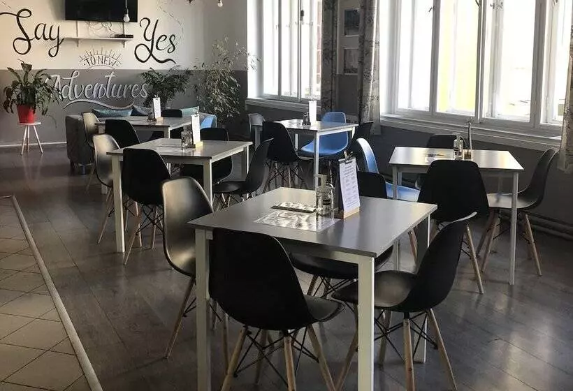 هتل Hostel Downtown