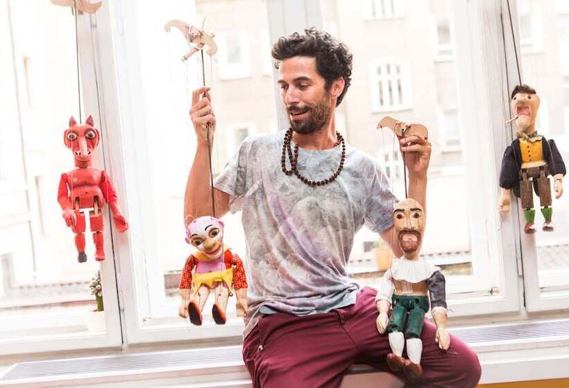 هتل Hostel Downtown