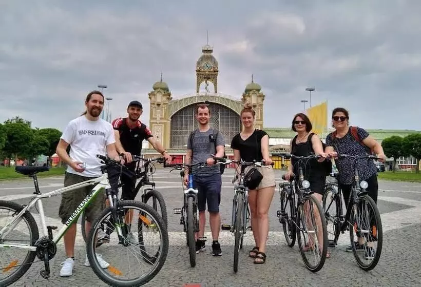 هتل Hostel Downtown