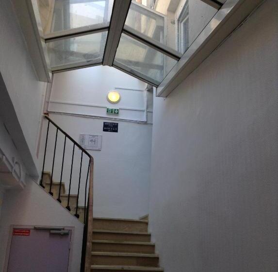 ホテル Hôtel Richard