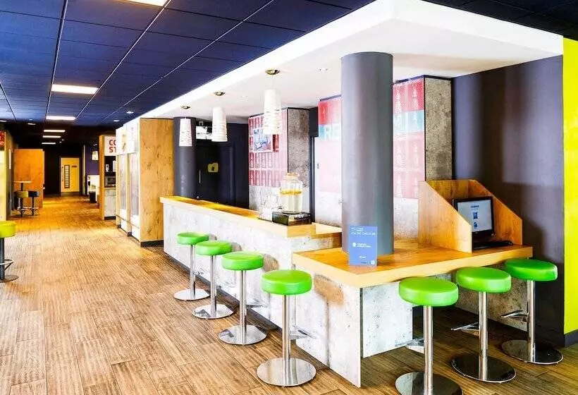 ホテル Ibis Budget Manchester Salford Quays