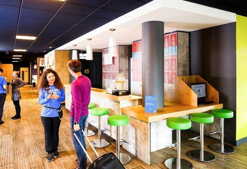 فندق Ibis Budget Manchester Salford Quays