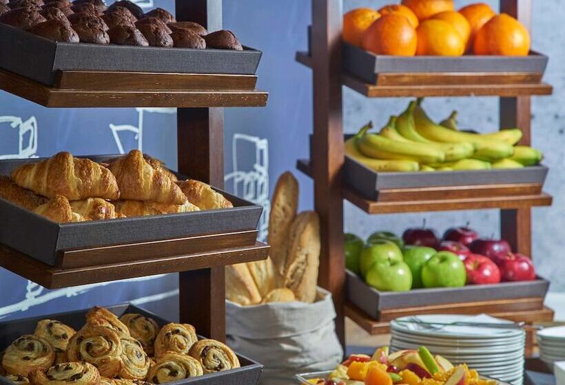 فندق Ibis Budget Manchester Salford Quays