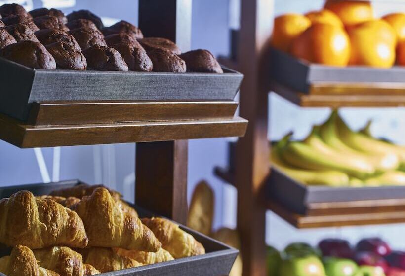 فندق Ibis Budget Manchester Salford Quays