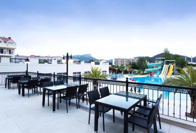 ホテル Kemer Dream