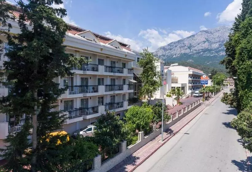 ホテル Kemer Dream